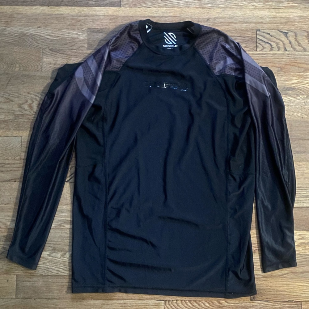 Sanabul Essential Long Sleeve Compression Rash Guard Large - Picture 8 of 10